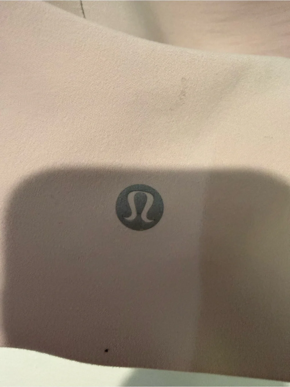lululemon athletica blush pink Crisscross Back Sports Bra 34DD small flaw